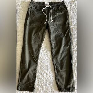 Pact Women's Olive Green Pants